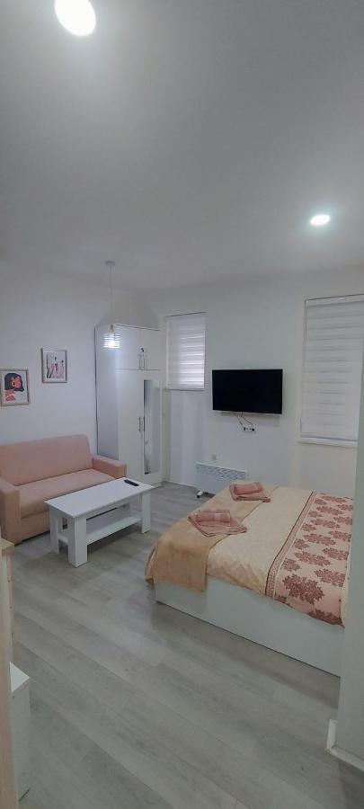 בלגרד Zeleni Venac Studio & Apartment מראה חיצוני תמונה