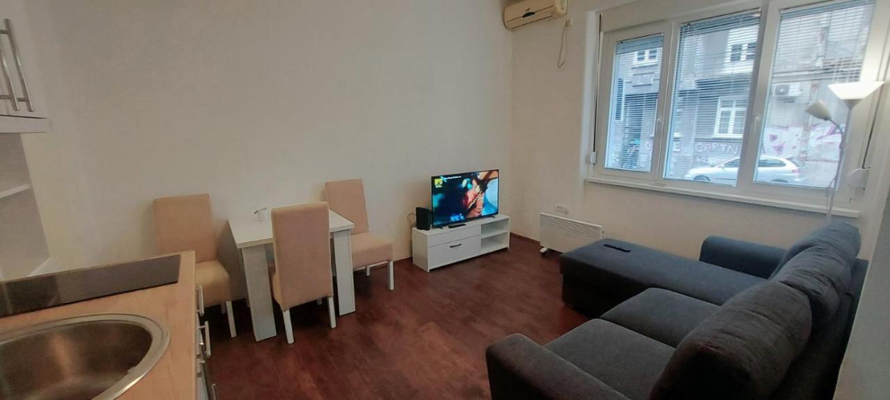 בלגרד Zeleni Venac Studio & Apartment מראה חיצוני תמונה